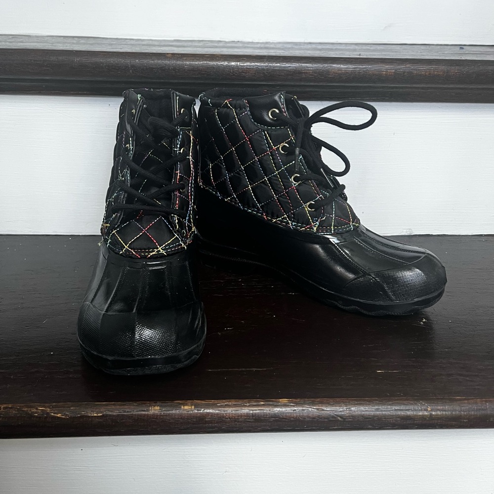 Black & Rainbow Sperry Girls Boots